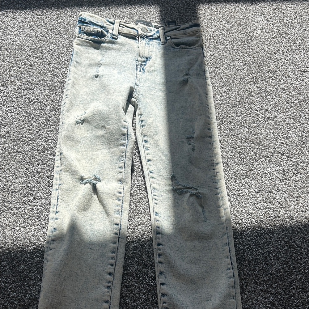 Kendall & Kylie Light Blue Distressed Straight Leg Jeans